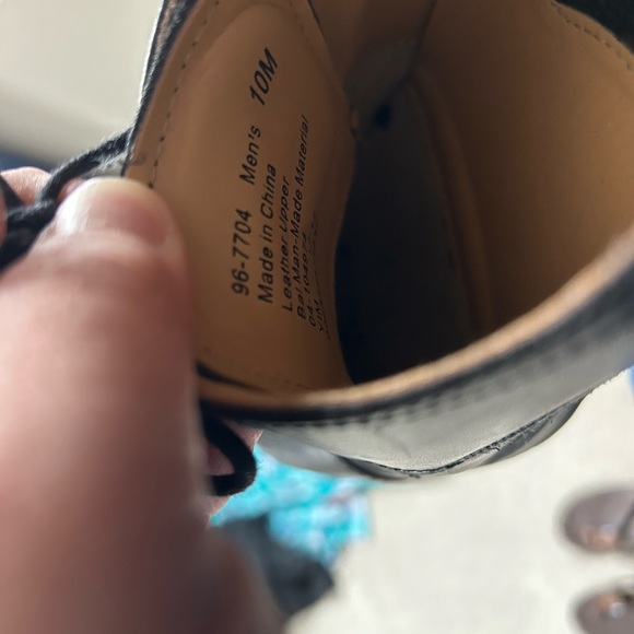 Men Chap Shoes Size 10 - Picture 2 of 2